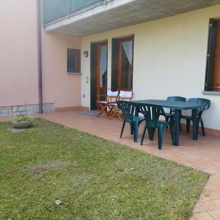 Iseolakerental - Appartamento Chiara Riva di Solto Exteriér fotografie